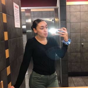 Meet your Posher, Gwendolyn